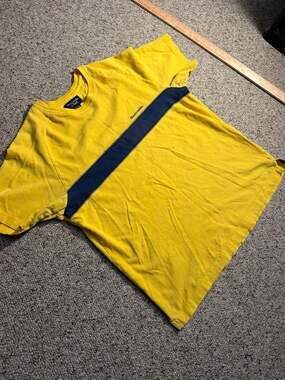 Vintage Abercrombie & Fitch Y2K Yellow Colorblock Stripe T-Shirt